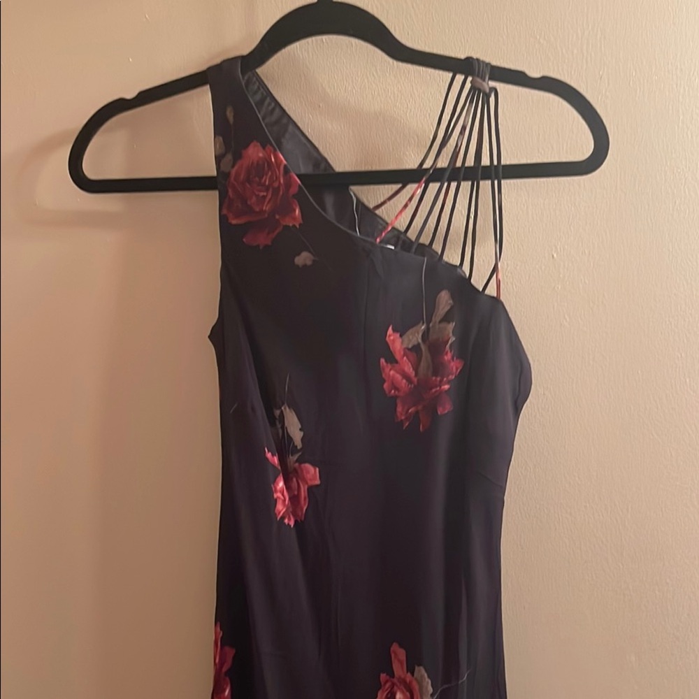 Evan Picone Black and Red One-Shoulder Bodycon Dress
